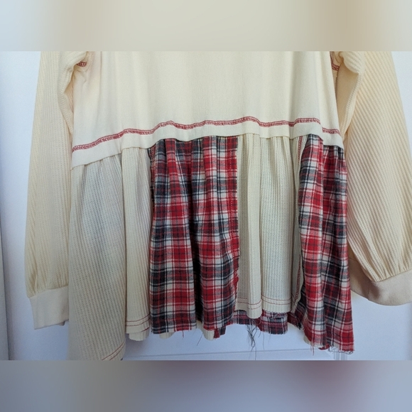 POL The Climb Around Neck Top Size  Small - Picture 4 of 12